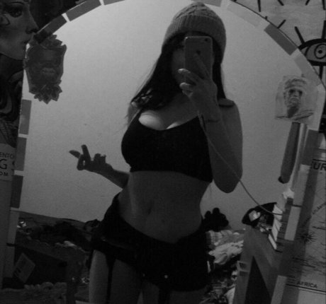 Minhas Edit OnlyFans Nackt