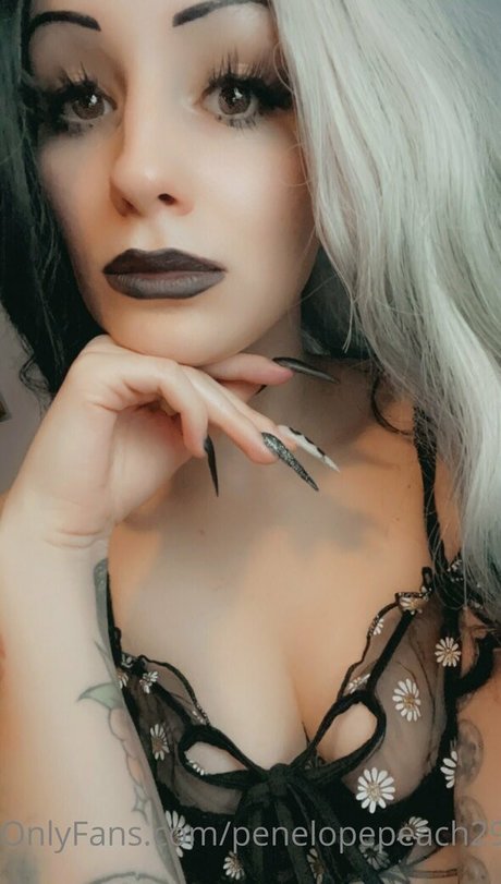 penelopepeach29 OnlyFans Nacktbilder
