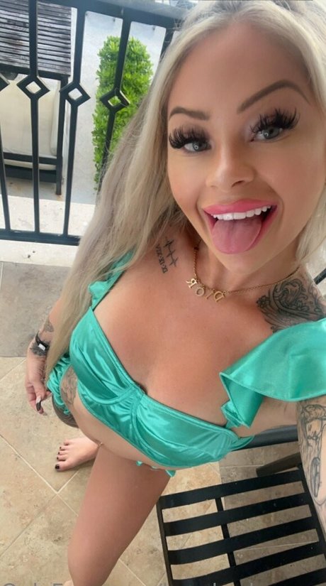 kurvige teen-onlyfans hübsch 4K