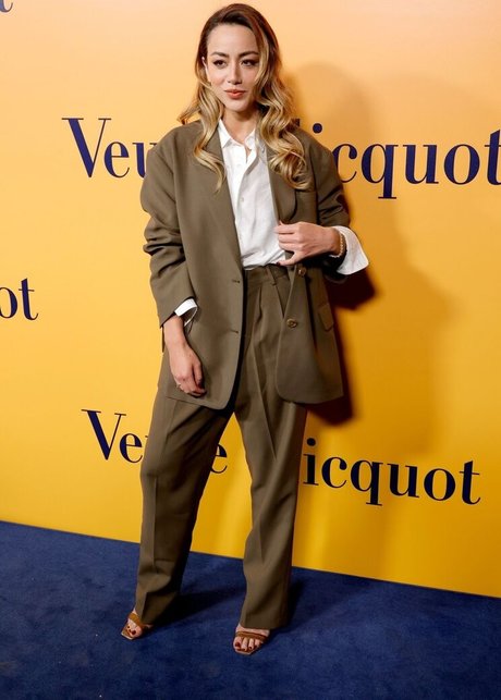 Chloe Bennet Nacktbilder von OnlyFans