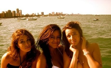 Chloe Bennet Nacktbilder geleakt OnlyFans geleakt