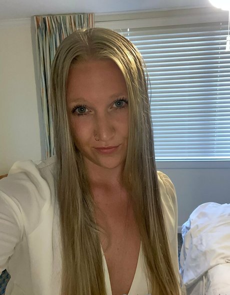 its kt OnlyFans Sextape