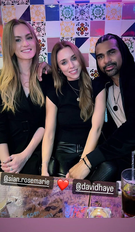 Una Healy OnlyFans Leaks Sex