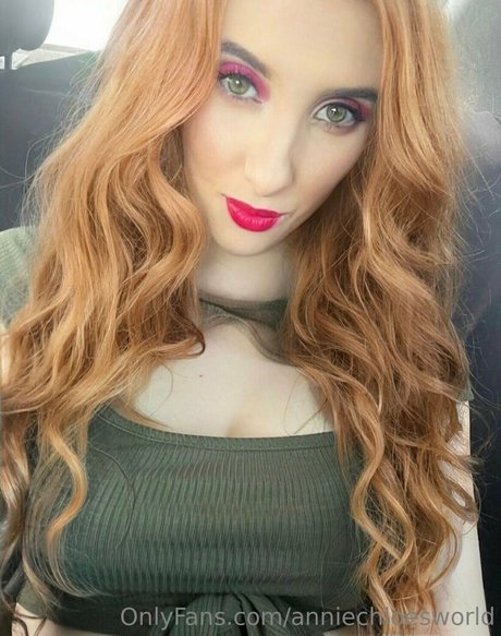 anniechloesworld OnlyFans OnlyFans