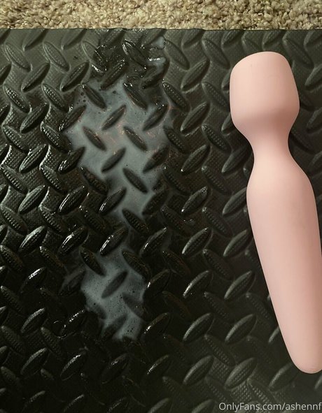 ashennf XXX OnlyFans