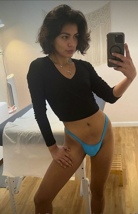 BeautyWithTrinity Nacktbilder OnlyFans