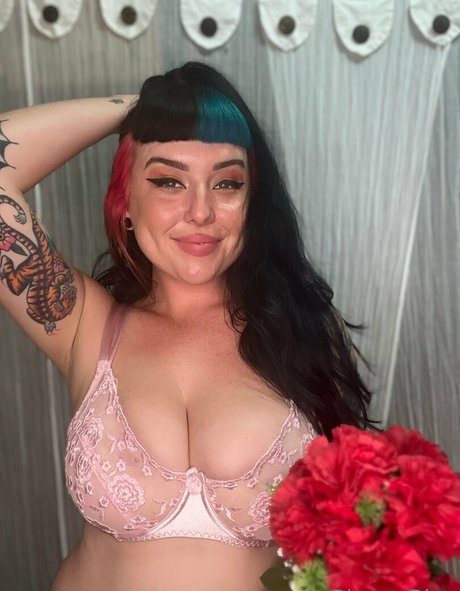 blossybluex Leaks von Nacktbildern auf OnlyFans