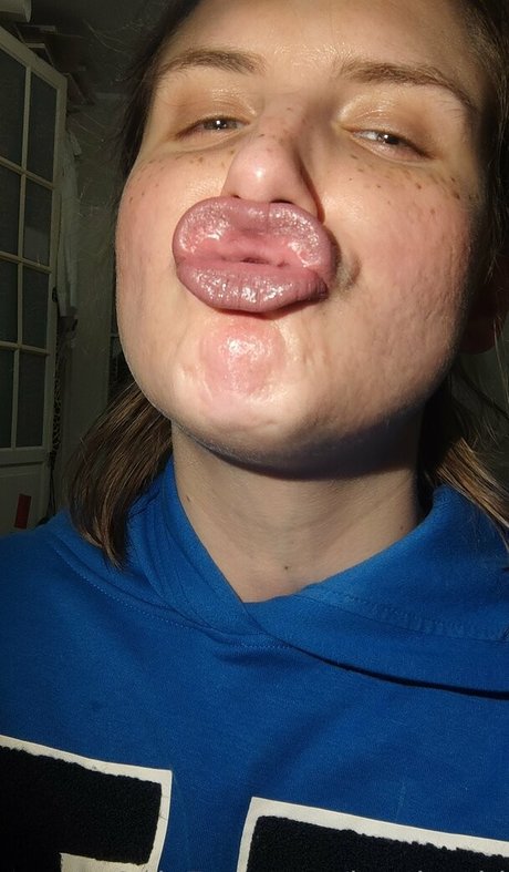 lucylumid OnlyFans gratis