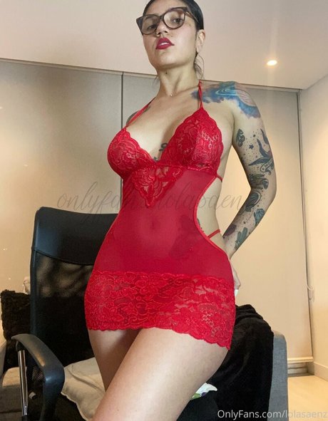 lolisaenz Strip OnlyFans