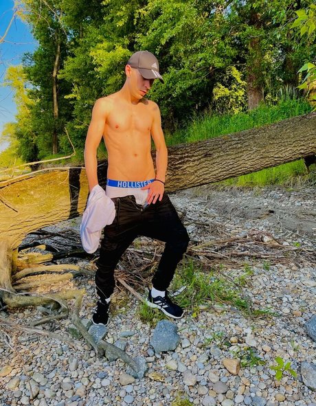 satin boys tc OnlyFans kostenlos