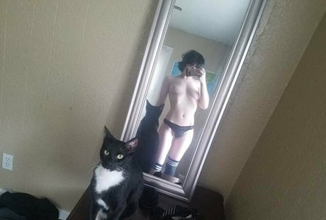 xmidnight cherriesx OnlyFans Sex geleakt