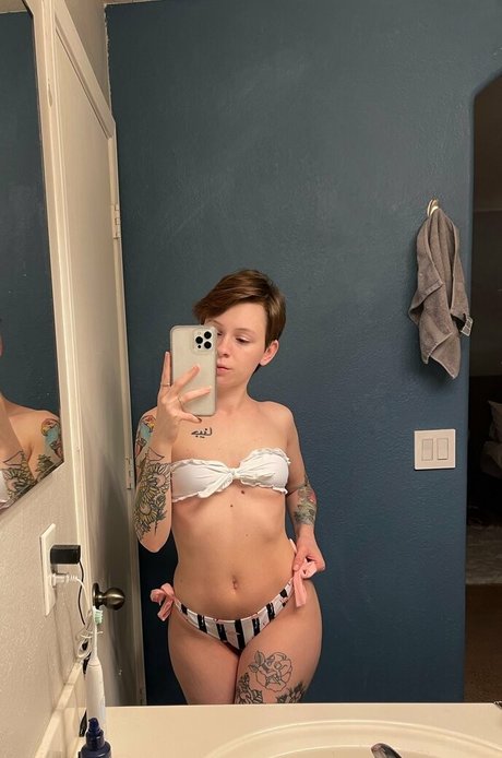 jaymee pineapple OnlyFans Leaks Pornografie