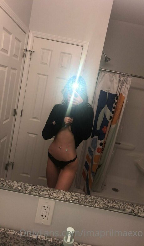 Imaprilmaexo OnlyFans Inhalte