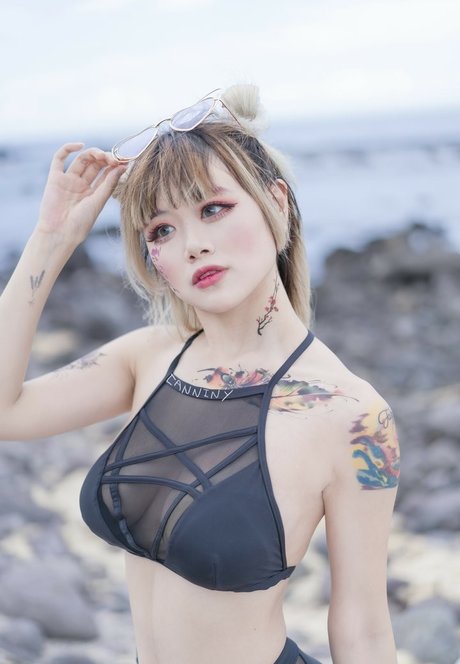 Canniny Nackt OnlyFans Porn