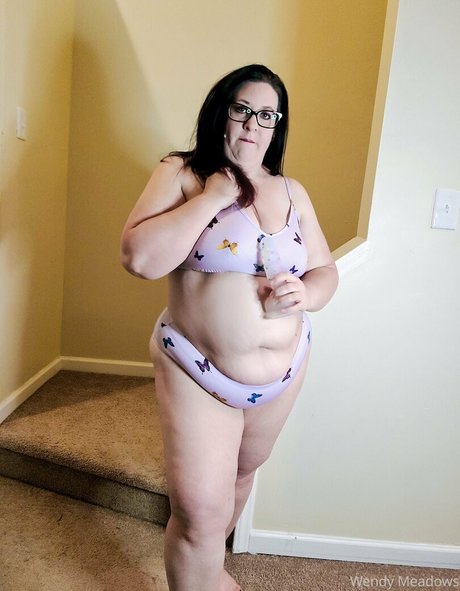 wendymeadows OnlyFans Striptease