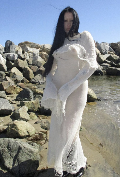 Noah Cyrus OnlyFans Sextape