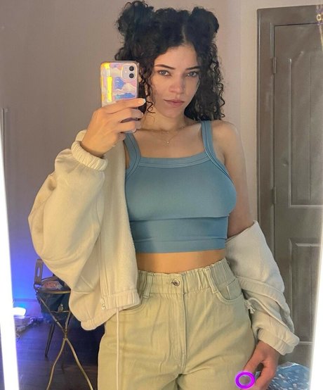 weibliche beliebte onlyfans heiß XXX Selfie