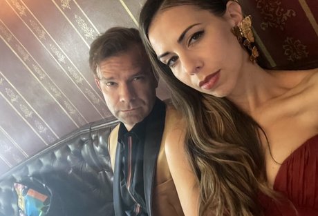 Laura Bailey Nacktbilder von OnlyFans