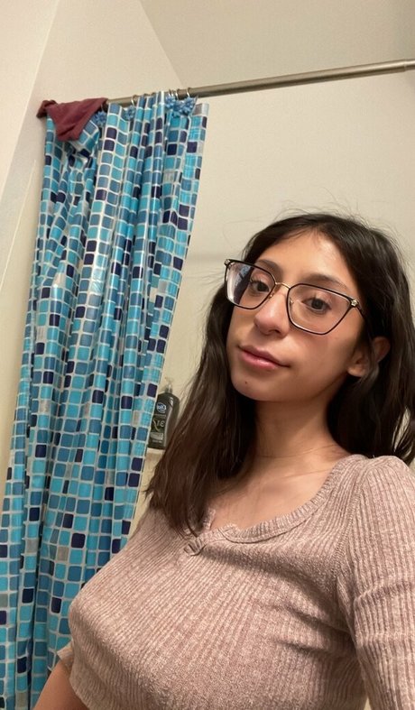 Sona Bella OnlyFans Archiv