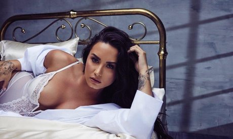 Demi Lovato Füße OnlyFans