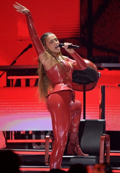 süße shemale-onlyfans Aktbilder Aufnahme