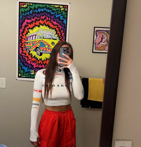 sexy ladyboy-onlyfans schön XXX Beitrag