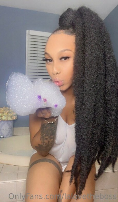 Lalovetheboss Nacktbilder von OnlyFans