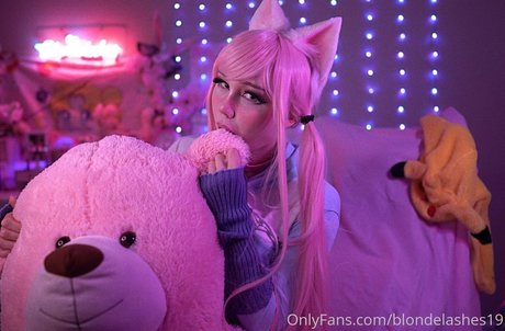 Blondelashes19 OnlyFans Nackt