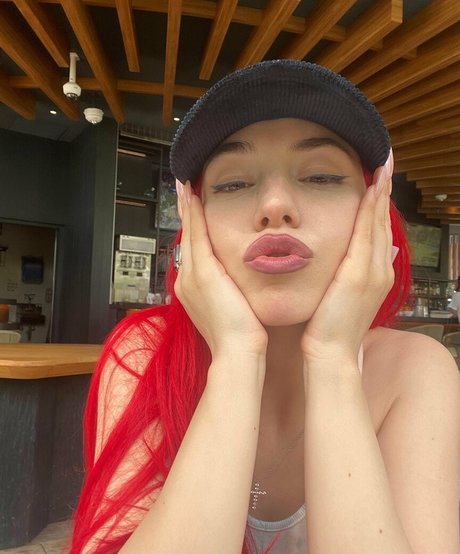 Ava Max OnlyFans Leaks Nacktbilder