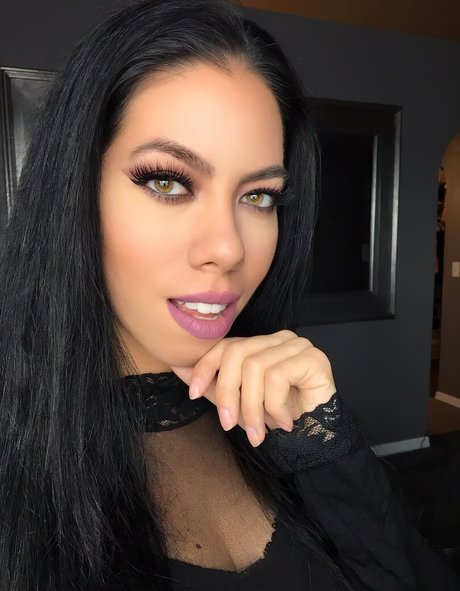 Princess Lisa Jordan Nacktbilder von OnlyFans geleakt
