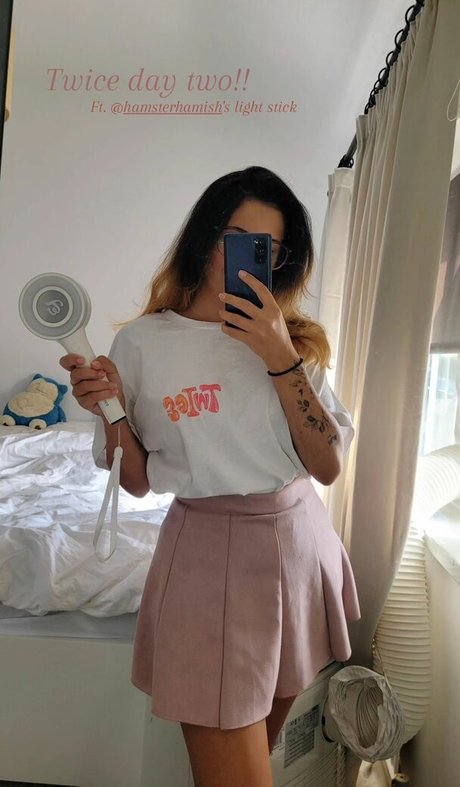 Cadaea Nacktbilder geleakt OnlyFans