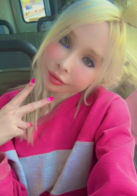 Sarina Valentina OnlyFans