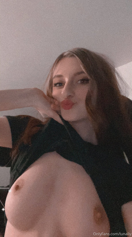 Lunally Nacktbilder OnlyFans