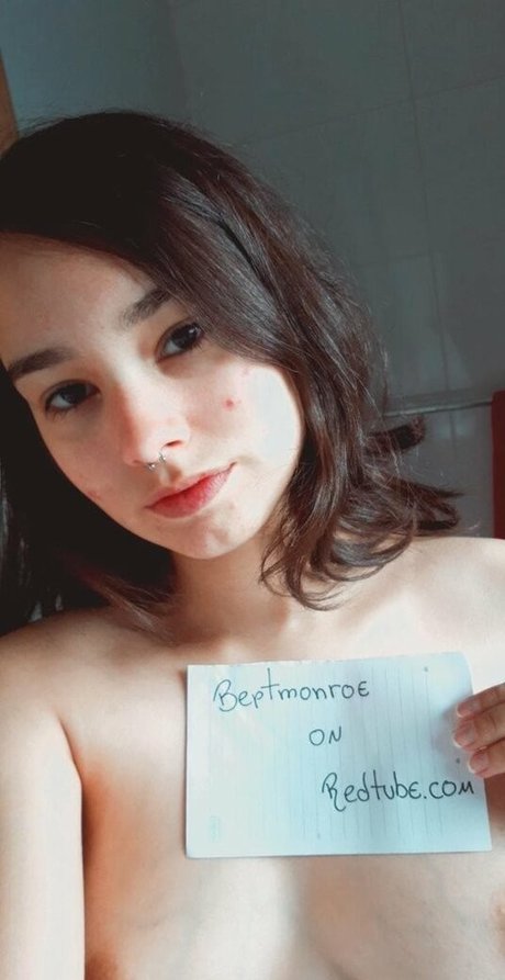 MonroeBeaBr Leaked OnlyFans Bilder