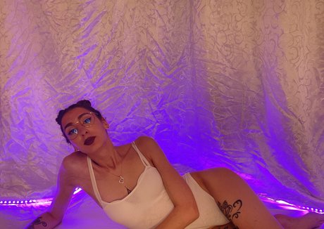 MissLetiBlane OnlyFans Bilder