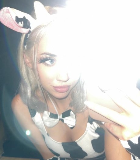 Hailsbee OnlyFans Nacktbilder