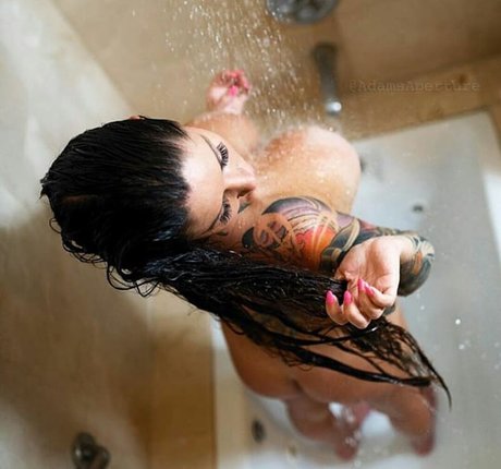 Teresa Bond OnlyFans-Post