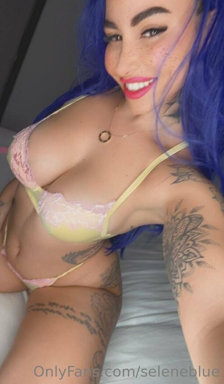 seleneblue OnlyFans explizite Inhalte