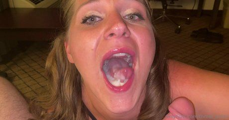 throat poker OnlyFans Pornografie gratis