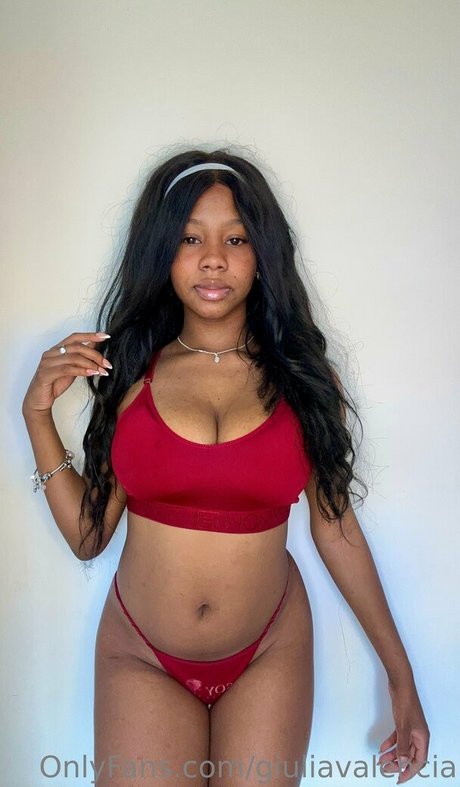 Giuliavalencia OnlyFans Gratis Porn
