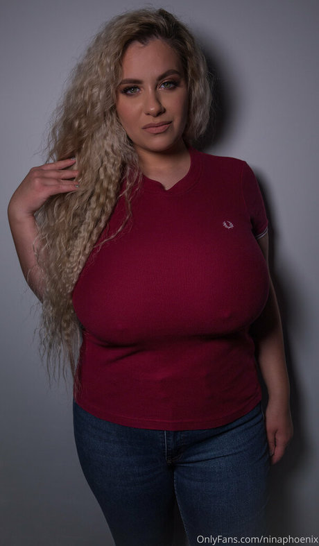 Nina Phoenix Porn OnlyFans Leaks