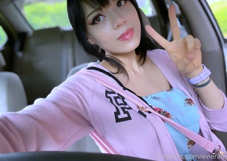 evierain Nacktbilder von OnlyFans geleakt