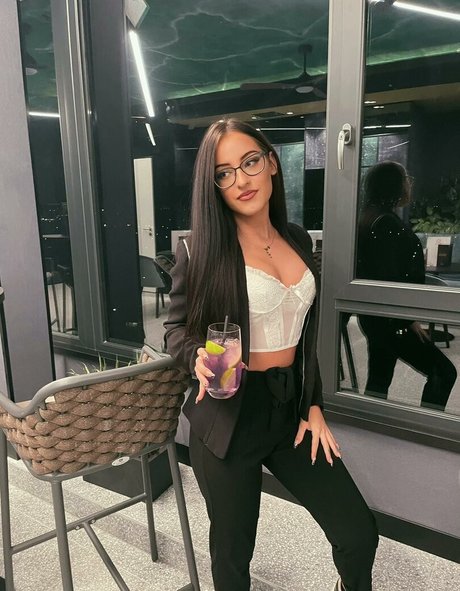 Veszprem Megye OnlyFans Brüste Bild