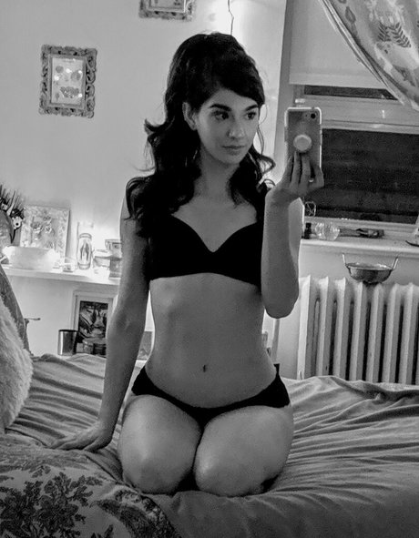 InvaderVie OnlyFans-Bilder