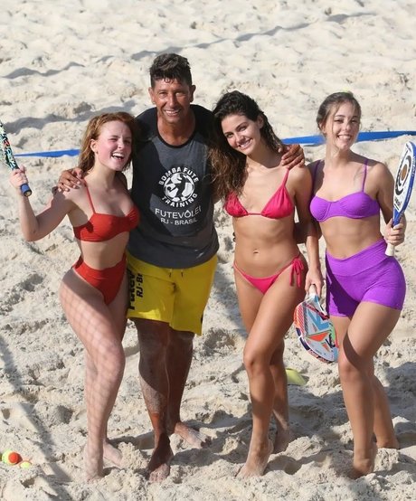 Larissa Manoela Leaked OnlyFans Fotos