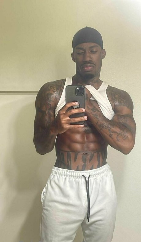 Freepressure Nacktbilder geleakt OnlyFans geleakt