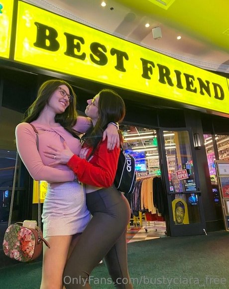 bustyciara free Nacktbilder OnlyFans