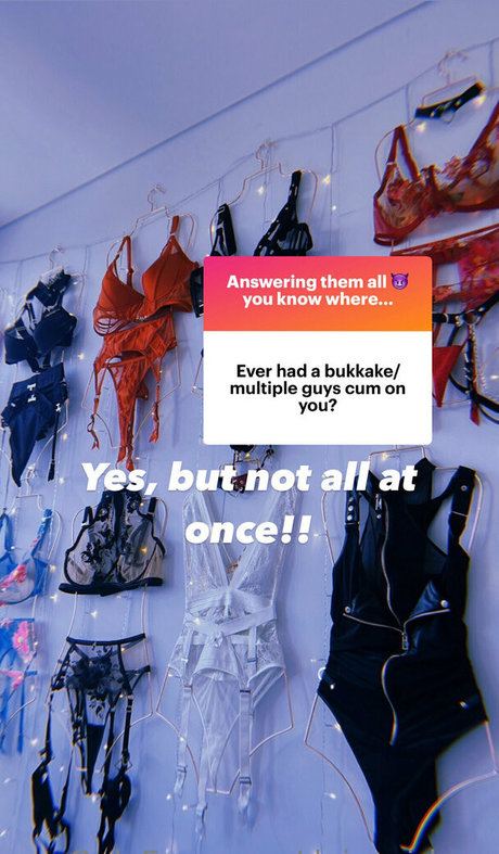 schlampe teen onlyfans Aktbilder Ungesehen