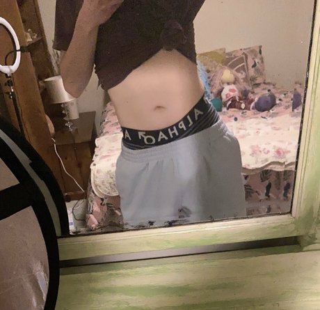 xwhitewrenx OnlyFans geleakte Pornografie