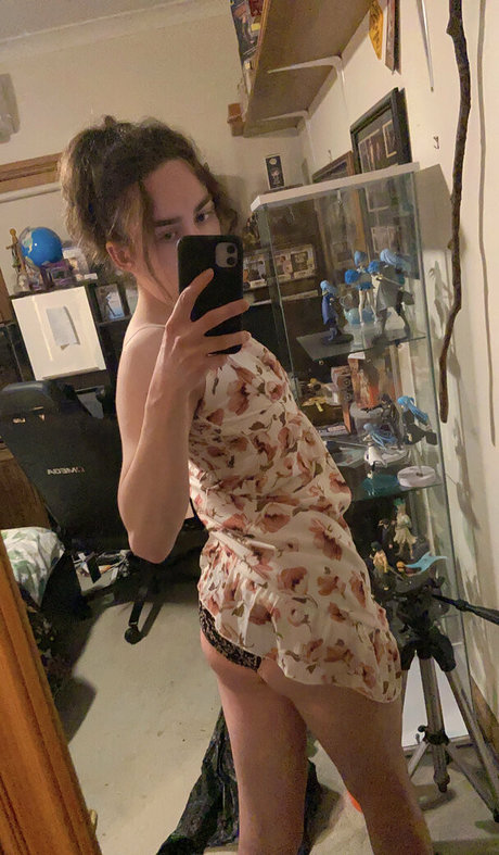 xwhitewrenx OnlyFans Nacktbilder